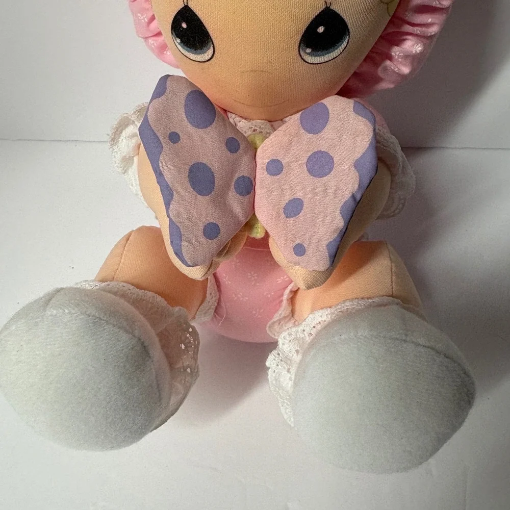 Working Precious Moments Applause Musical Plush Doll Girl Pink Bonnet Butterfly